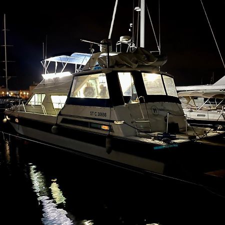 Navi Yacht A Sete, 2 A 8 Couchages, Privatif 호텔 외부 사진