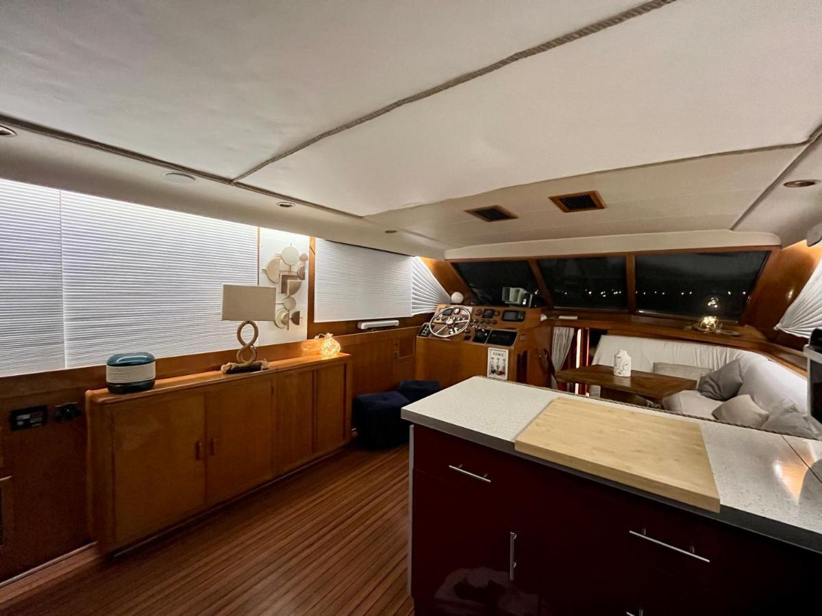 Navi Yacht A Sete, 2 A 8 Couchages, Privatif 호텔 외부 사진