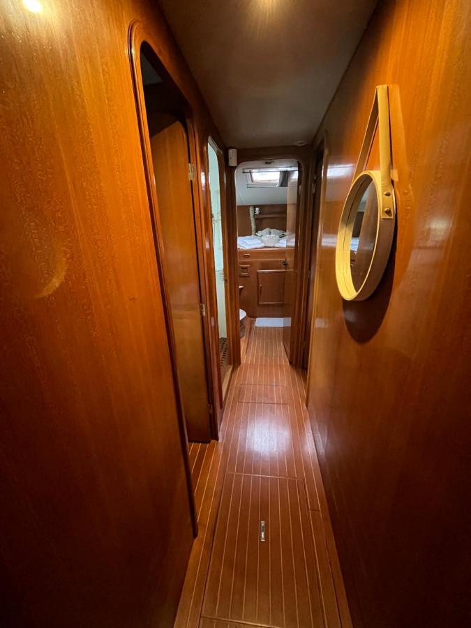 Navi Yacht A Sete, 2 A 8 Couchages, Privatif 호텔 외부 사진