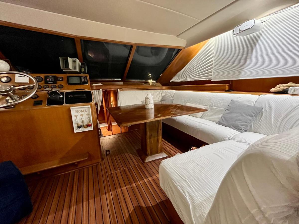 Navi Yacht A Sete, 2 A 8 Couchages, Privatif 호텔 외부 사진